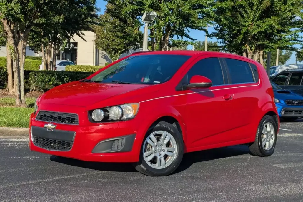 2014 Chevrolet Sonic LT photo 1
