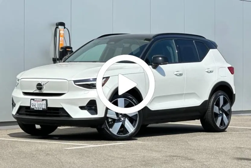 2023 Volvo XC40 Recharge Ultimate photo 1