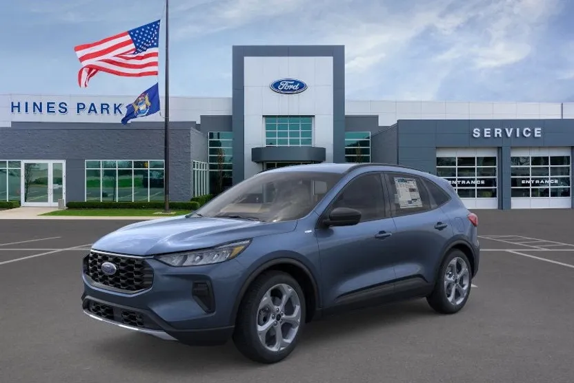 2026 Ford Escape ST-Line photo 1