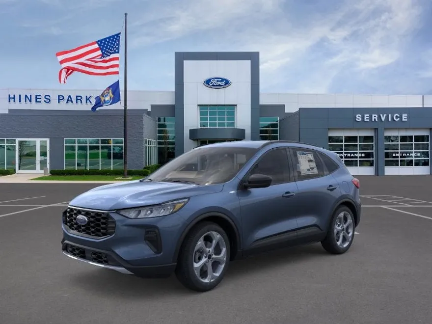 2026 Ford Escape ST-Line photo 1