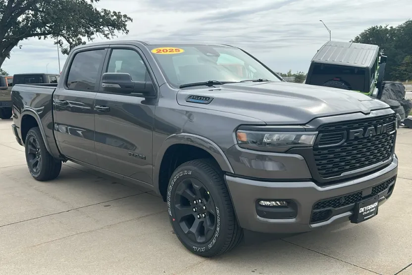 2025 Ram 1500 Big Horn Lone Star photo 1