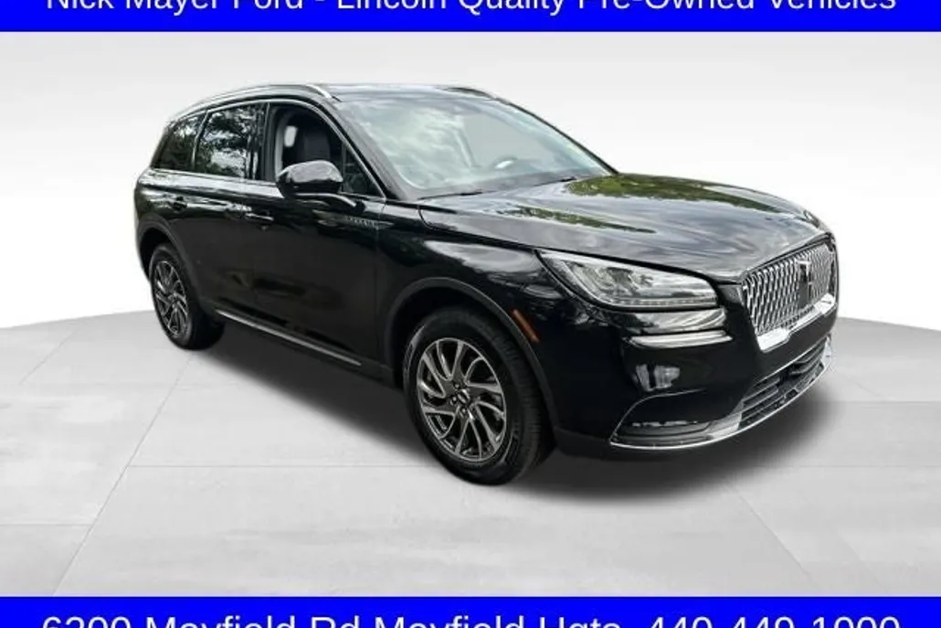 2021 Lincoln Corsair Standard photo 1