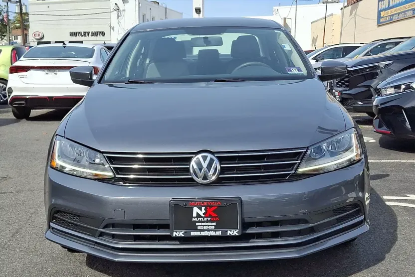 2017 Volkswagen Jetta 1.4T S photo 1