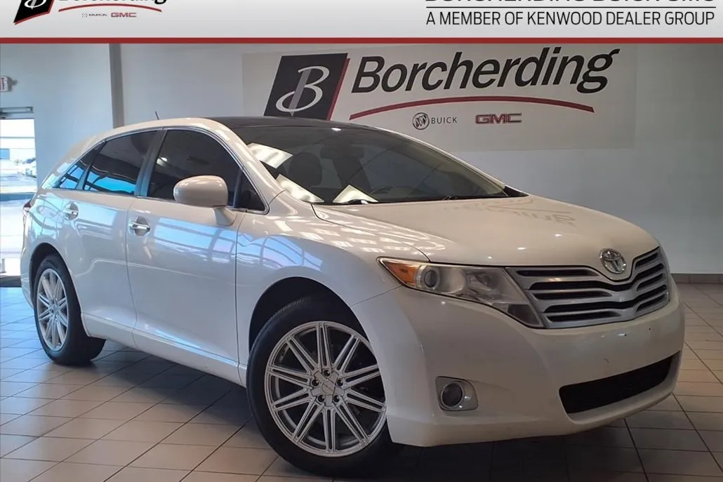 2010 Toyota Venza Base photo 1