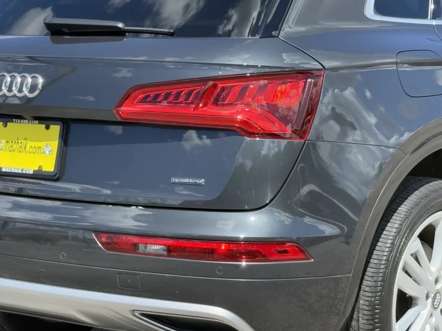 2019 Audi Q5 45 Premium photo 1