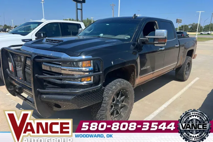 2019 Chevrolet Silverado 2500HD LTZ photo 1
