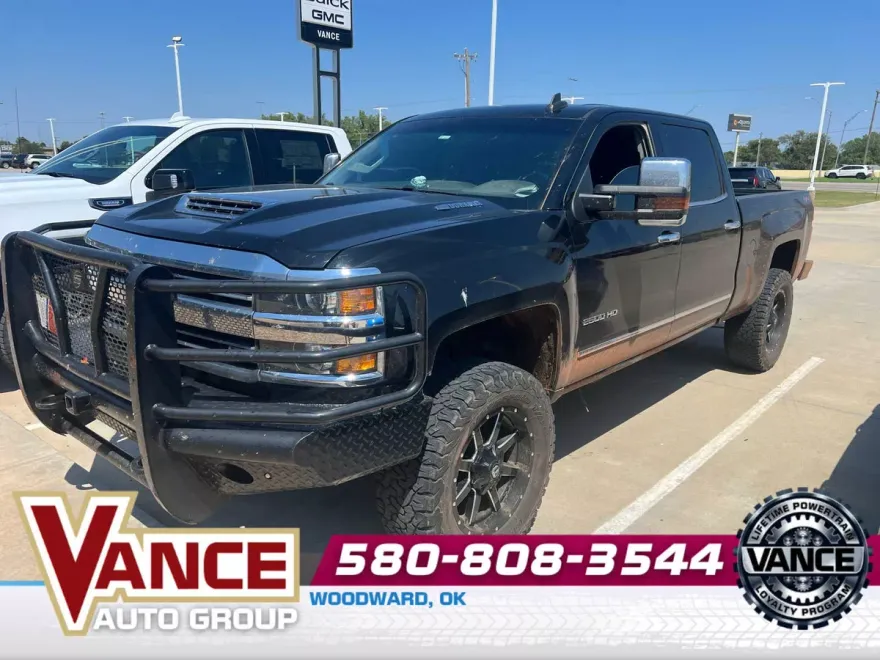 2019 Chevrolet Silverado 2500HD LTZ photo 1