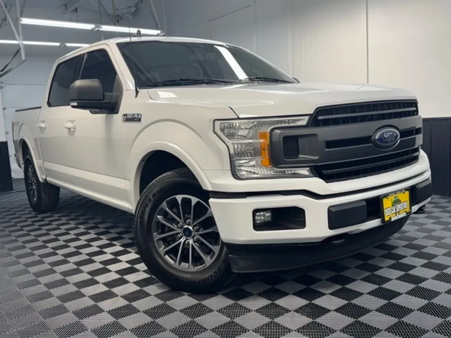 2019 Ford F-150 XLT photo 1