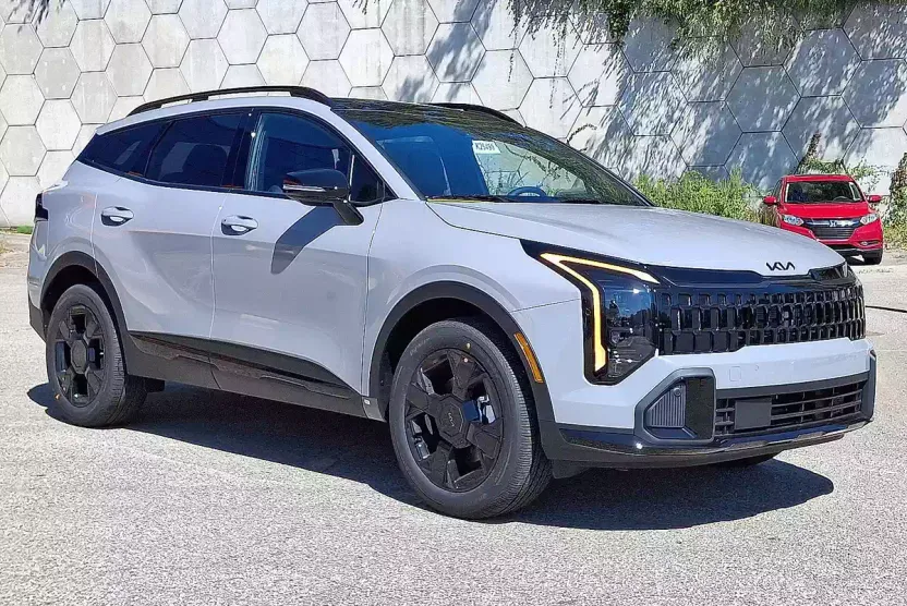 2026 Kia Sportage Hybrid X-Line photo 1