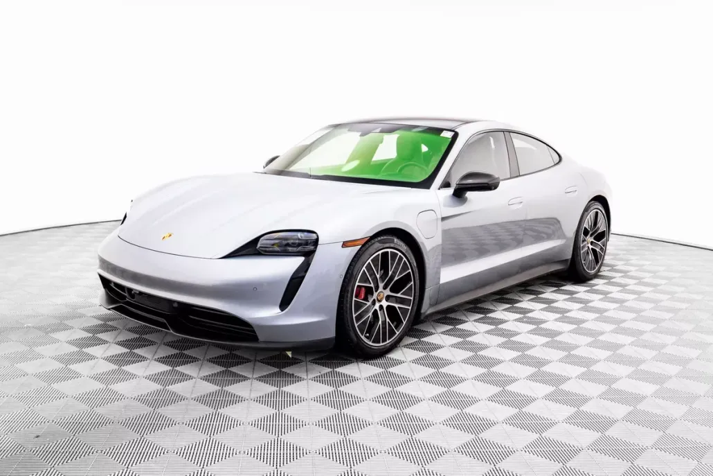 2020 Porsche Taycan 4S photo 1