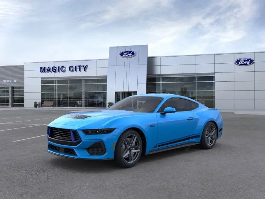 2025 Ford Mustang GT Premium photo 1