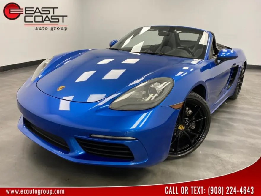 2017 Porsche Boxster photo 1