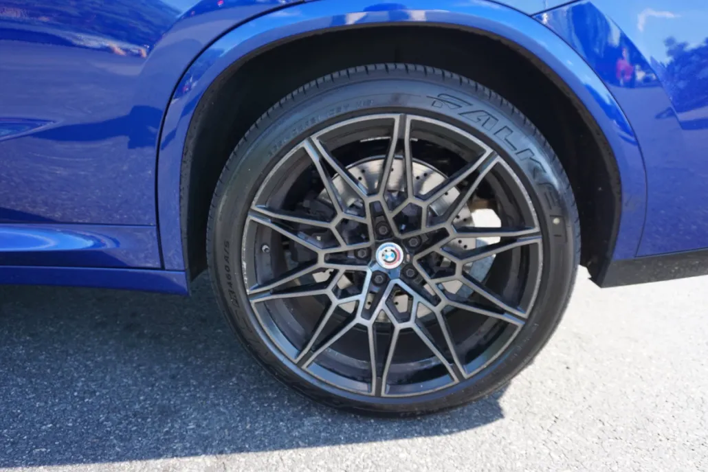 2023 Bmw X4 photo 1