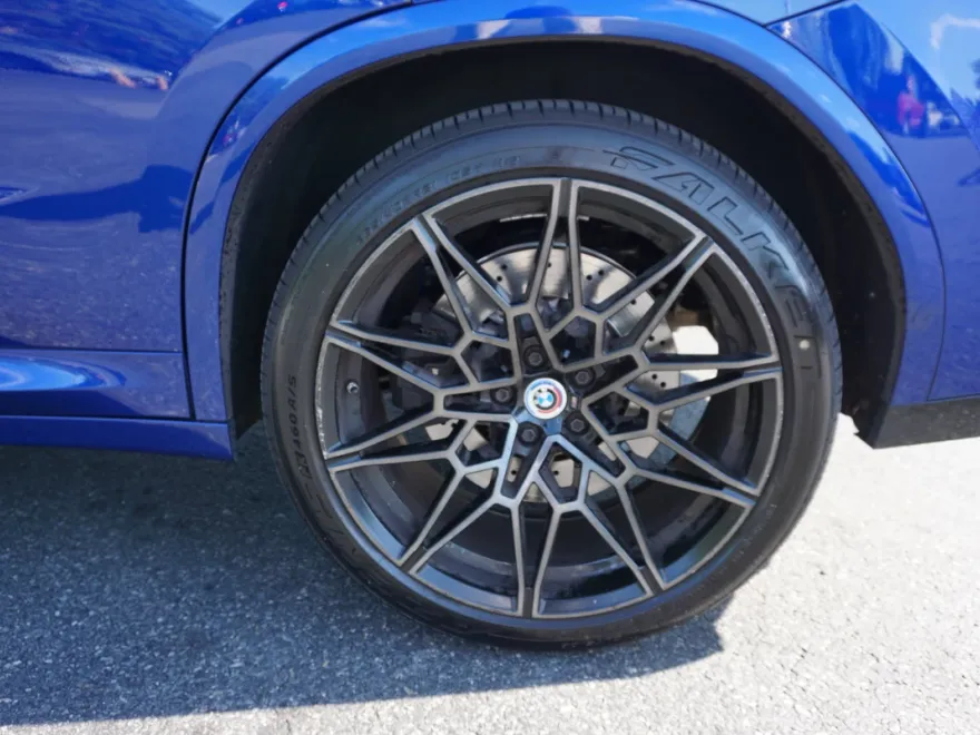 2023 Bmw X4 photo 1