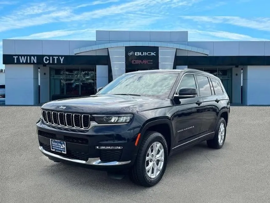 2023 Jeep Grand Cherokee Limited photo 1