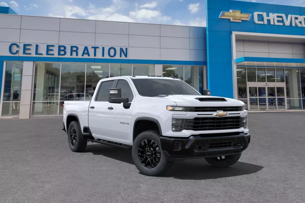 2025 Chevrolet Silverado 2500HD Custom photo 1