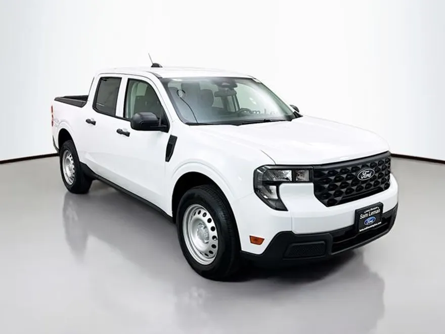 2025 Ford Maverick XL photo 1