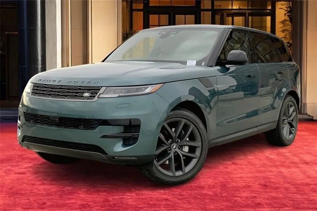 2025 Land Rover Range Rover Sport P360 SE photo 1