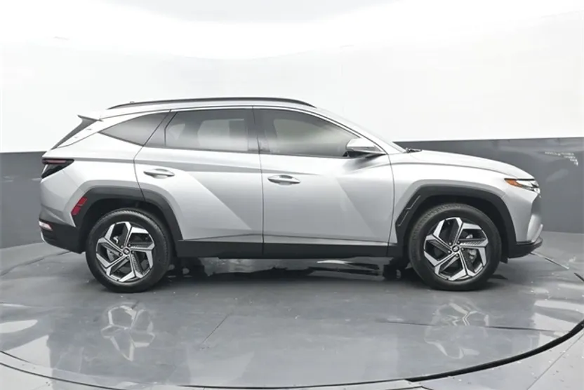2022 Hyundai Tucson Limited photo 1