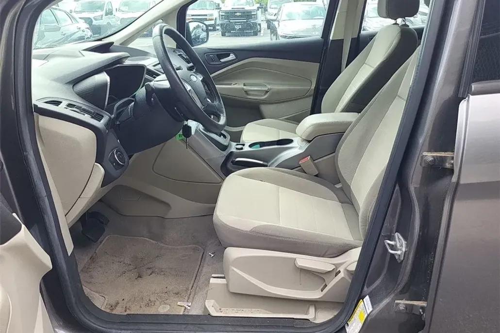 2014 Ford C-Max Hybrid SE photo 1