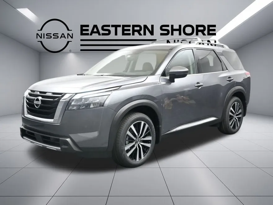 2025 Nissan Pathfinder Platinum photo 1