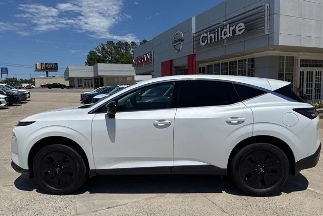 2025 Nissan Murano SV photo 1