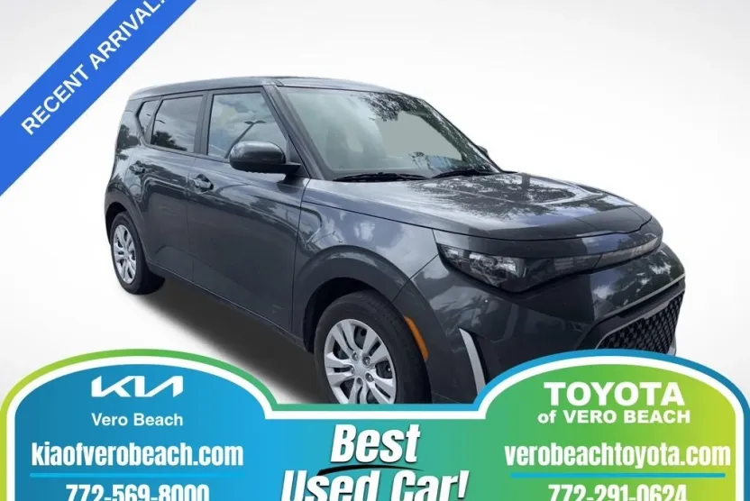 2024 Kia Soul LX photo 1