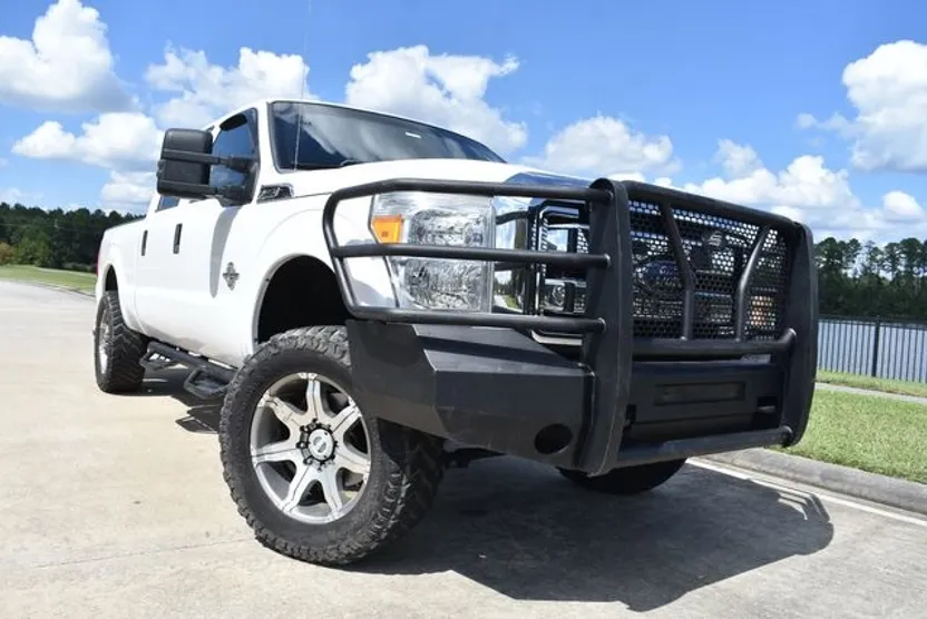2013 Ford F-250 XLT photo 1
