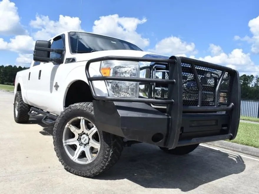 2013 Ford F-250 XLT photo 1