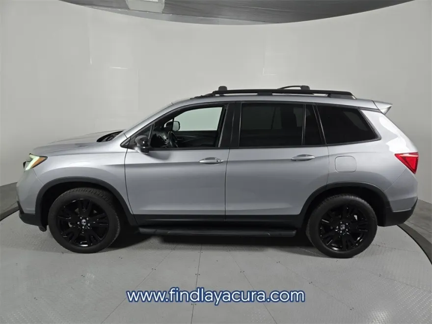 2019 Honda Passport Sport photo 1
