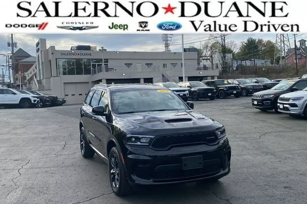 2025 Dodge Durango GT Plus photo 1
