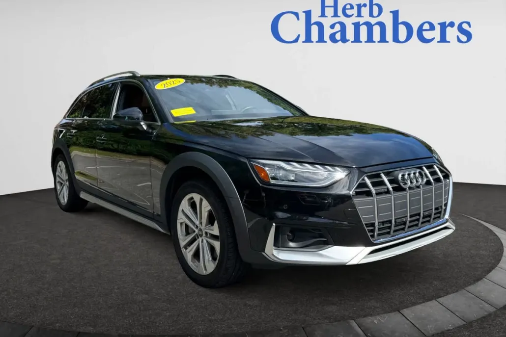 2025 Audi A4 Allroad Quattro Premium Plus photo 1