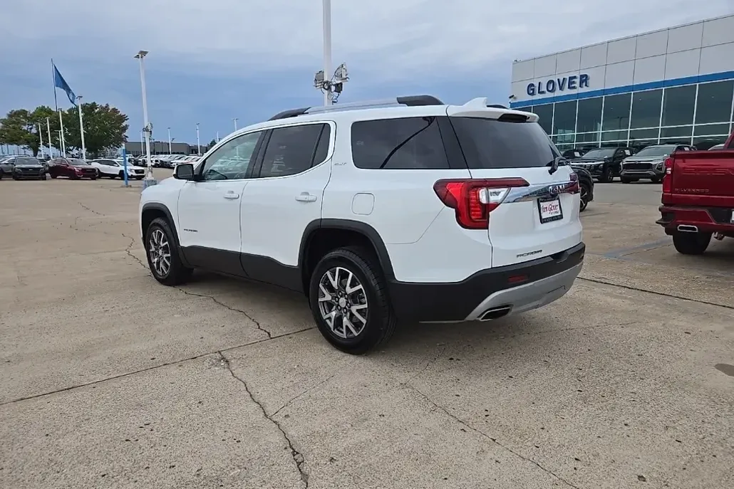 2023 Gmc Acadia SLT photo 1