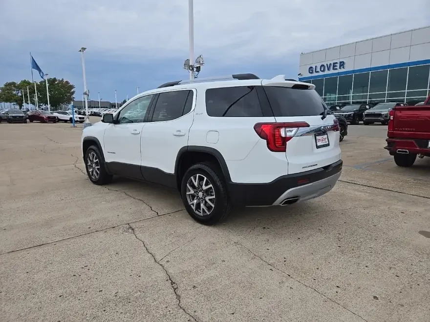 2023 Gmc Acadia SLT photo 1