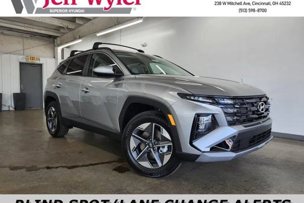2026 Hyundai Tucson SEL photo 1