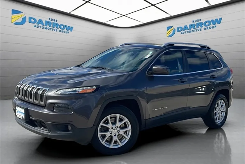 2016 Jeep Cherokee Latitude photo 1
