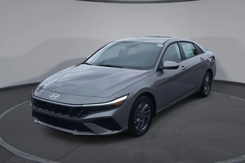 2025 Hyundai Elantra Hybrid Blue photo 1