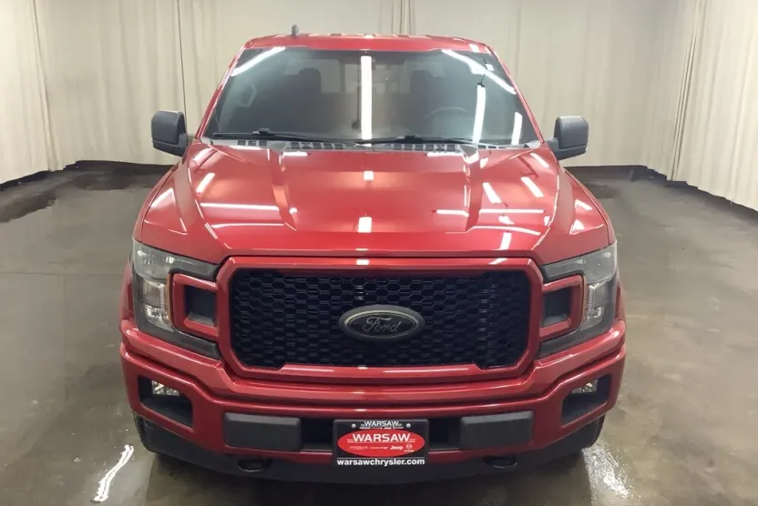 2020 Ford F-150 XLT photo 1