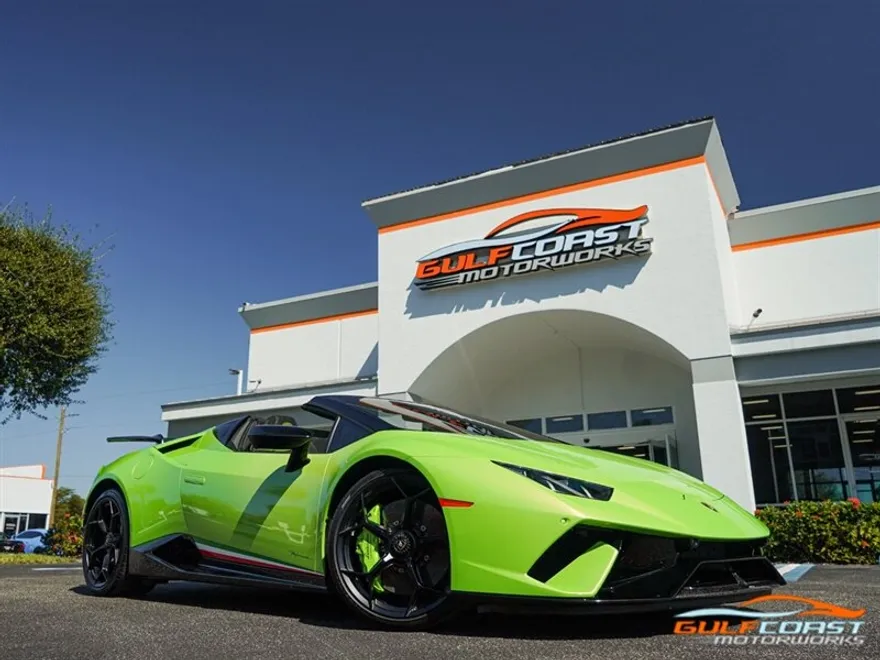 2019 Lamborghini Huracan Spyder Performante photo 1