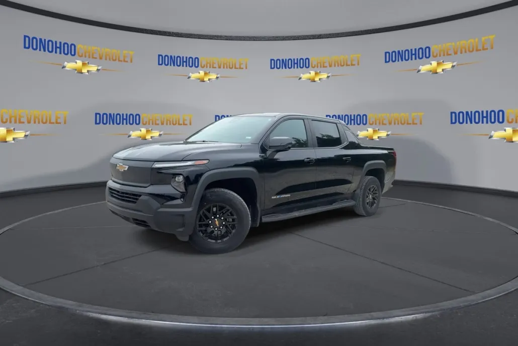 2024 Chevrolet Silverado EV Work Truck photo 1