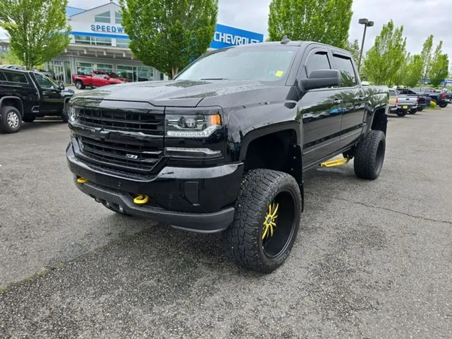 2017 Chevrolet Silverado 1500 LTZ photo 1