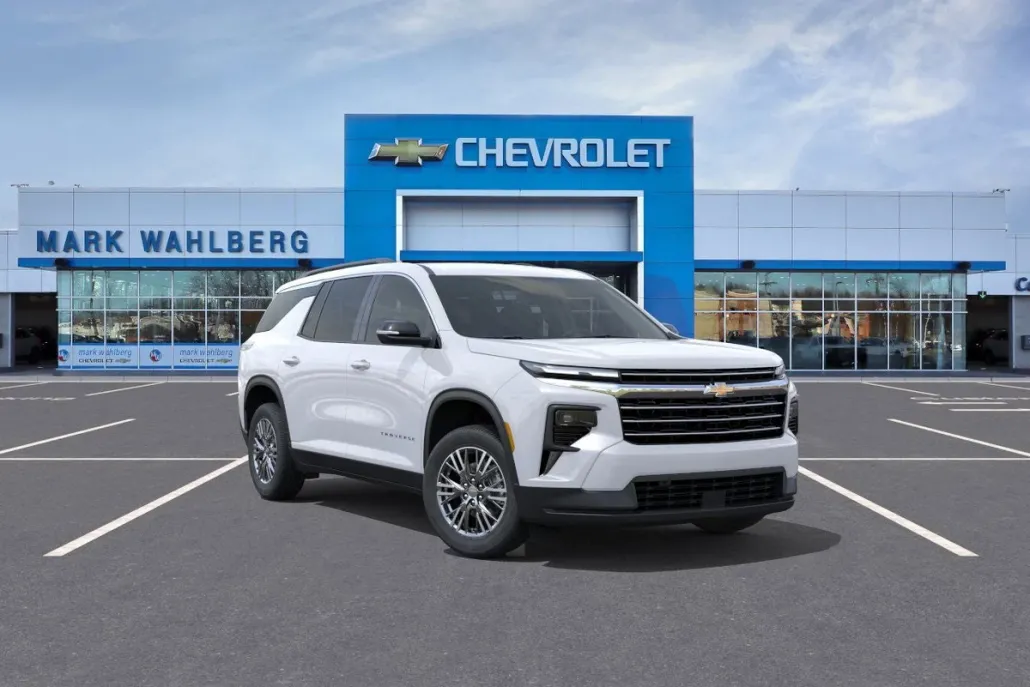 2026 Chevrolet Traverse photo 1