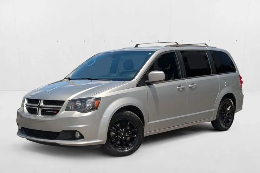 2019 Dodge Grand Caravan GT photo 1