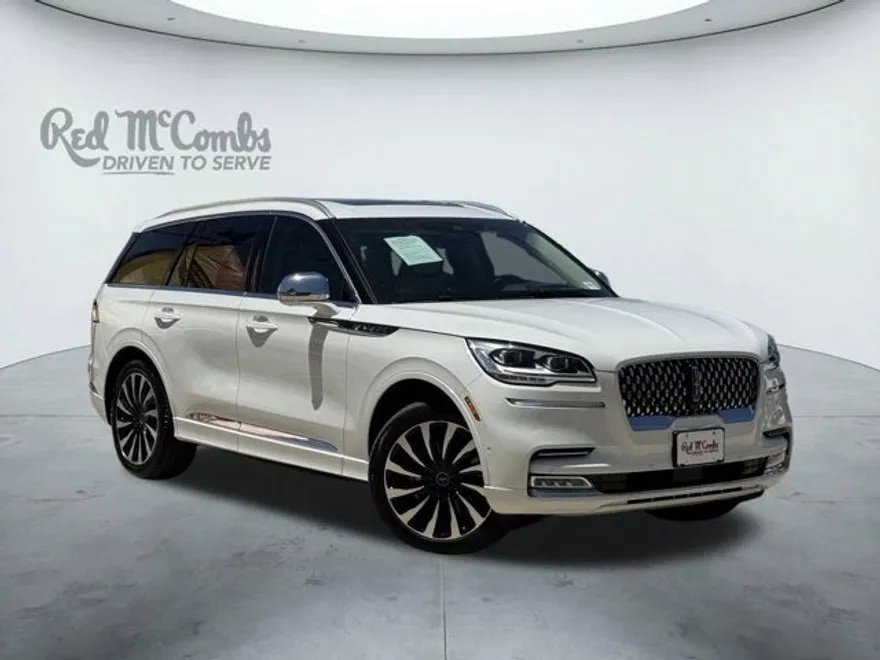 2021 Lincoln Aviator Black Label Grand Touring photo 1
