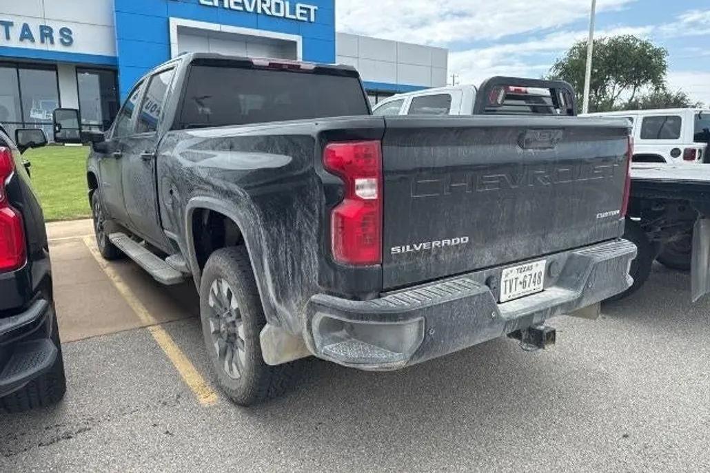 2024 Chevrolet Silverado 2500HD Custom photo 1