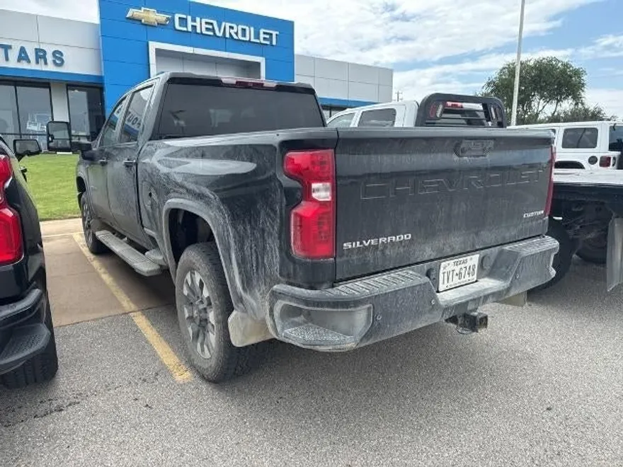 2024 Chevrolet Silverado 2500HD Custom photo 1