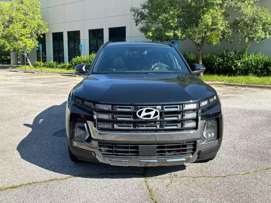 2025 Hyundai Santa Cruz Limited photo 1