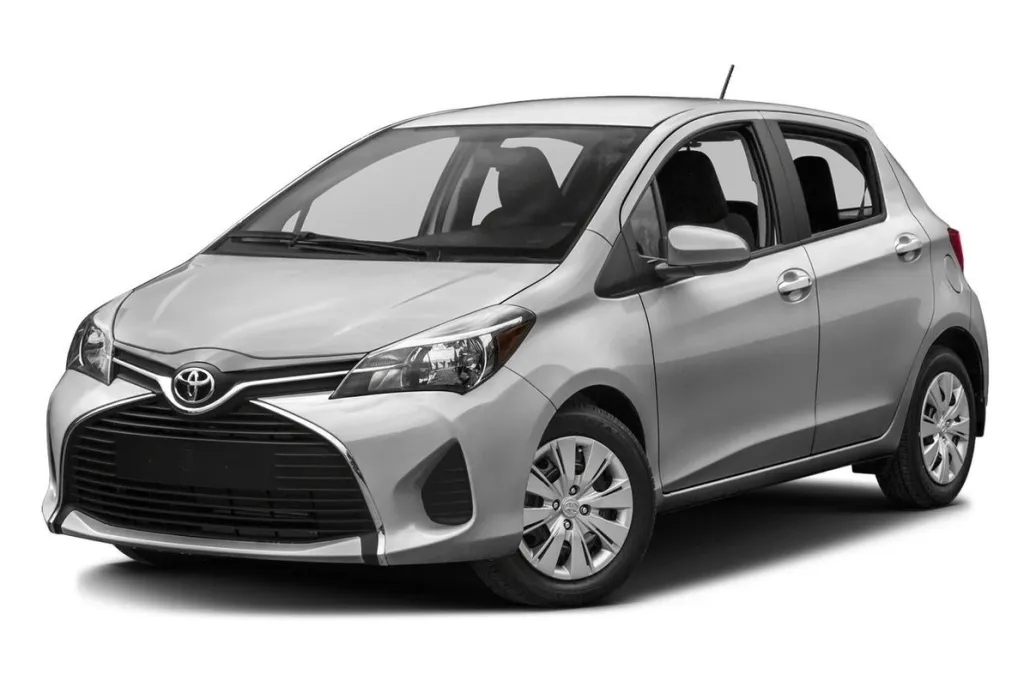 2017 Toyota Yaris L photo 1
