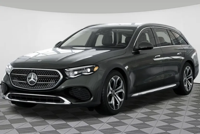 2025 Mercedes Benz E 450 4MATIC All-Terrain photo 1