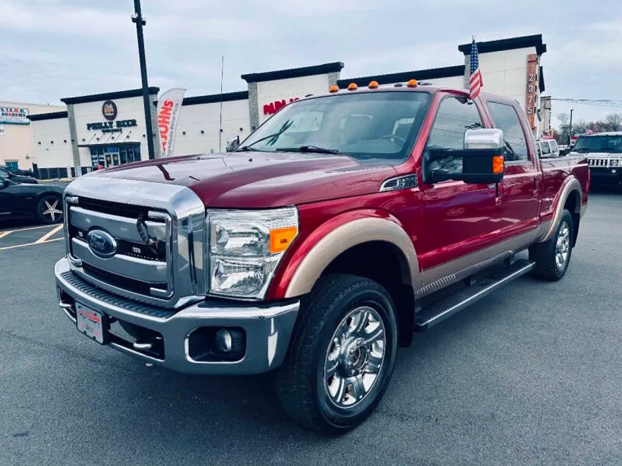 2013 Ford F-250 Lariat photo 1